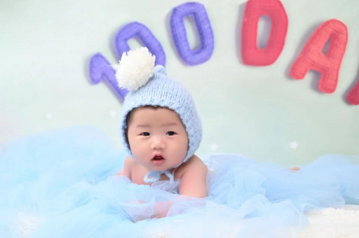 曹县6个月宝宝睡觉摇头